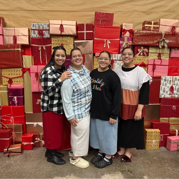 Meet your Posher, Esperanza! - Picture 11 of 14